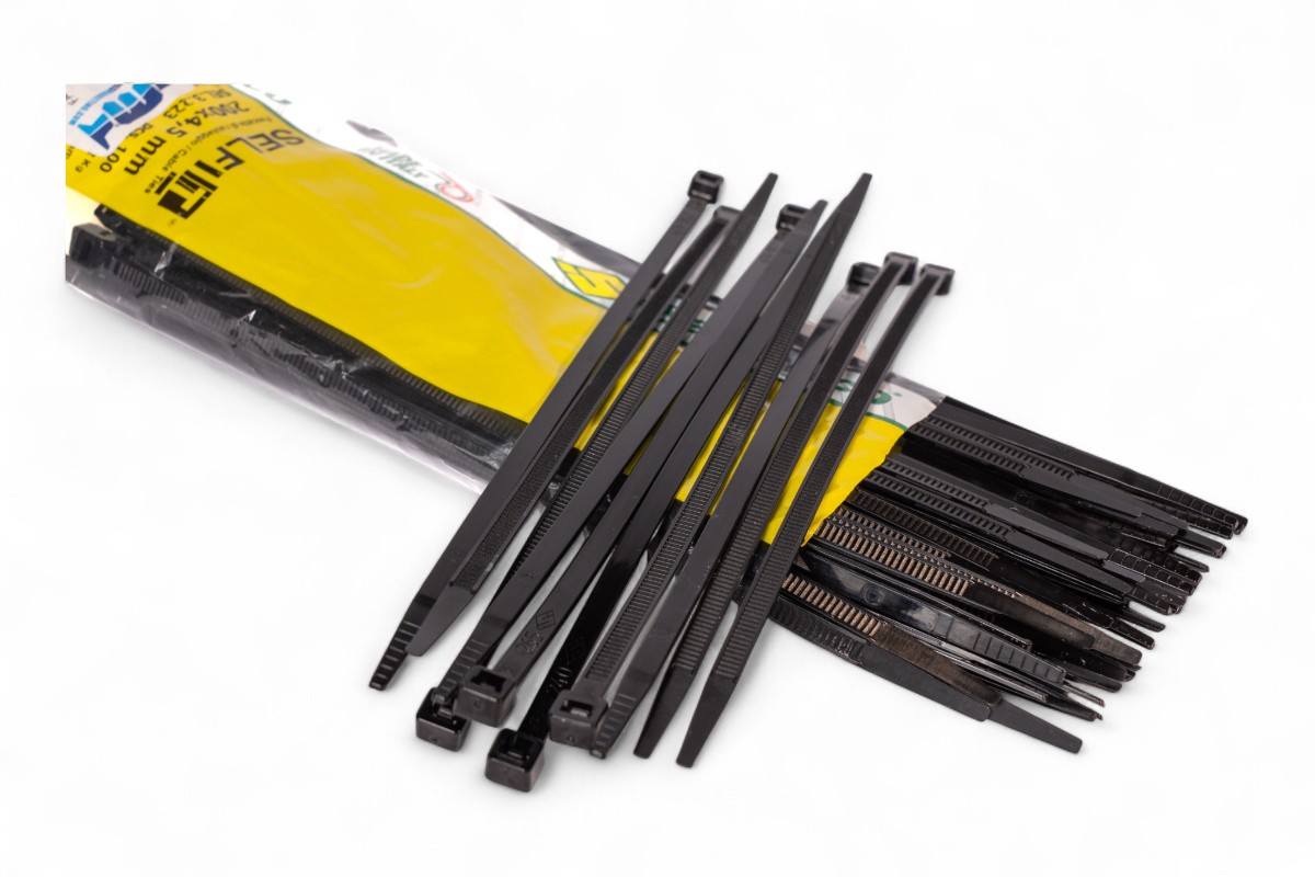 Fascette di cablaggio in nylon - Lunghezza 200mm, larghezza 4,5mm - Nero (100 pezzi)
