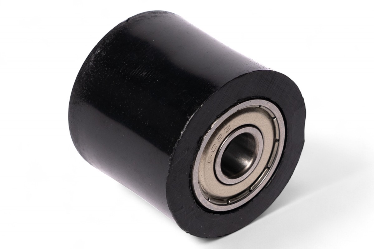Rullino catena universale - ø esterno 31mm, ø attacco 8mm, larghezza 28mm