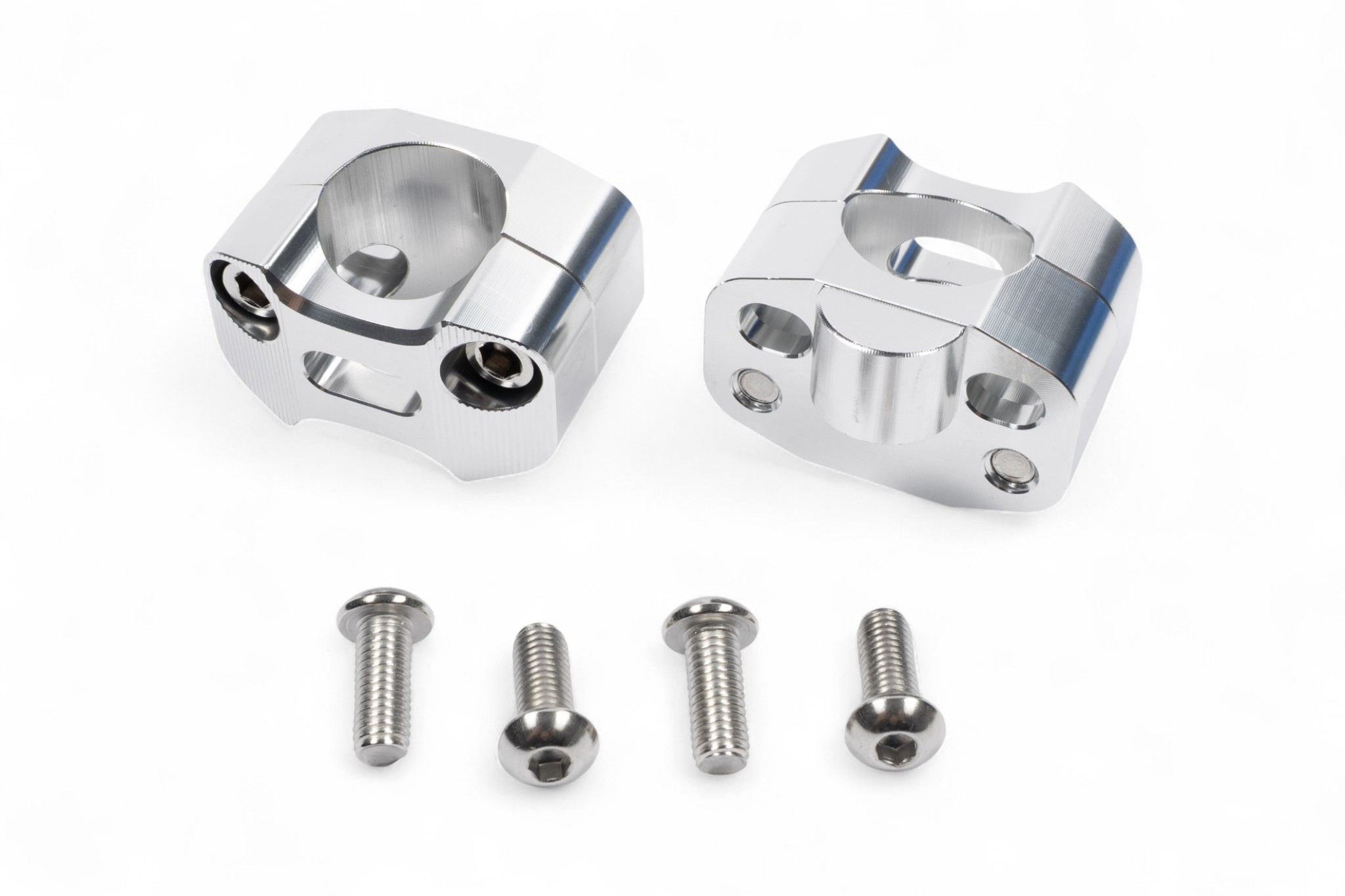 Adattatori rialzati in alluminio anodizzato da 16mm per passare da manubrio ø 22mm a ø 28,6mm