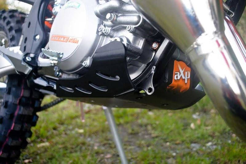 Paramotore AXP 6mm - KTM 250/300 EXC 13-16 - Nero