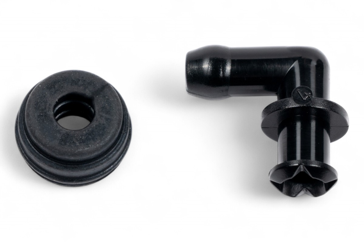 Raccordo innesto serbatoio 90° pompa freno posteriore BREMBO