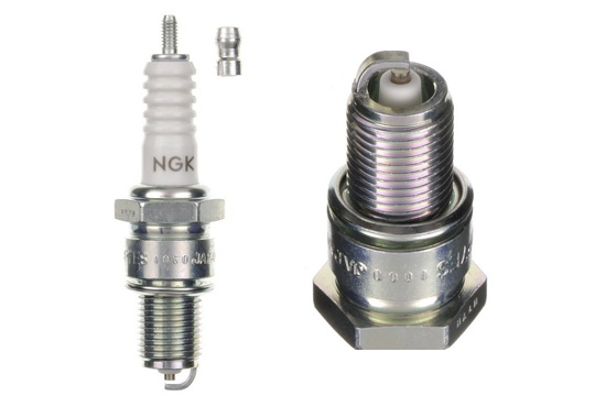 Candela NGK BP7ES (10 pezzi per scatola)