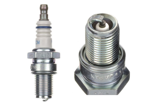 Candela NGK BR8ECM (10 pezzi per scatola)