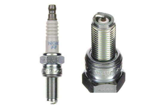 Candela NGK CR8EB (10 pezzi per scatola)
