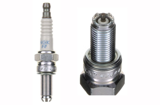 Candela NGK CR8EKB (10 pezzi per scatola)