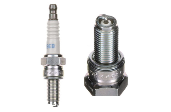 Candela NGK CR9EB (10 pezzi per scatola)