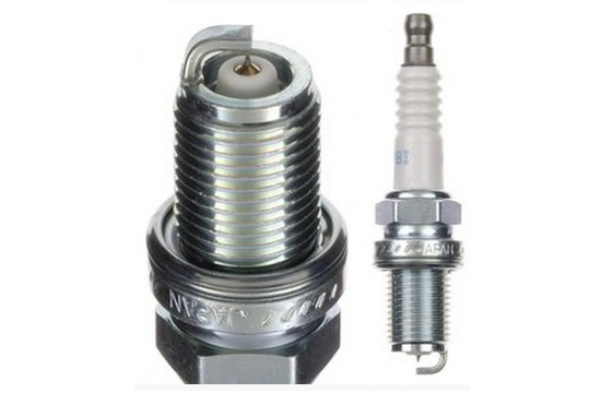 Candela NGK  FR9BI-11 (venduta singolarmente)