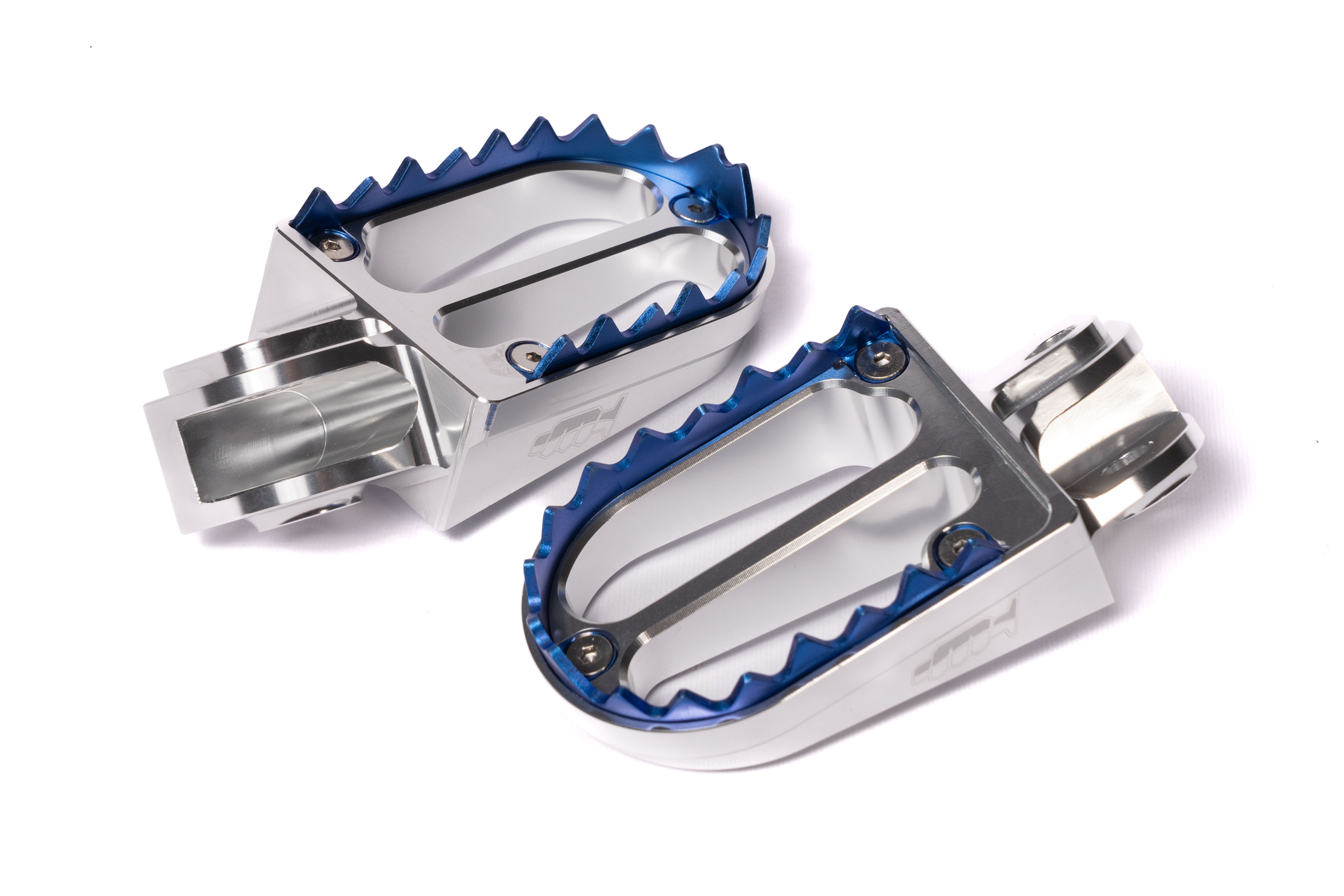 Pedane poggiapiedi in alluminio con denti in titanio - BETA HUSABERG HUSQVARNA KTM SHERCO
