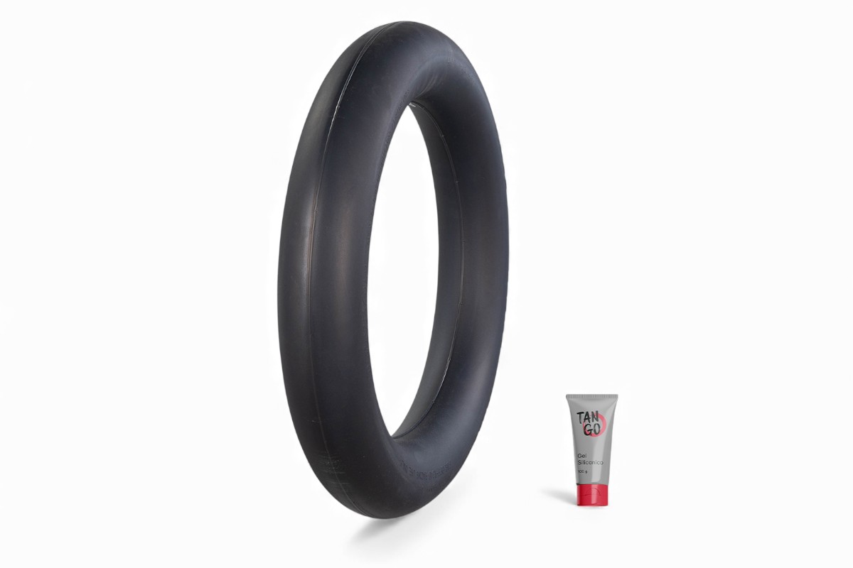 Mousse TANGO 140/80-18 - Mescola Hard - Circonferenza 32,5 cm