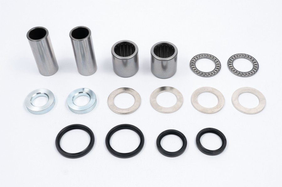 Kit gabbie a rulli forcellone BWX - CR 125 93-01