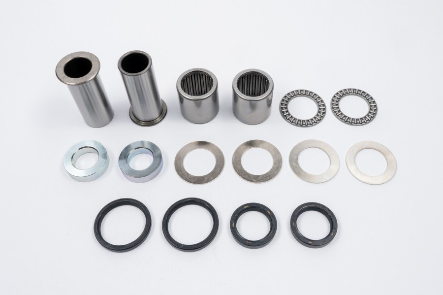 Kit gabbie a rulli forcellone BWX - KX 125/250 99-08
